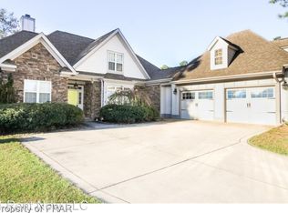 384 Booth Pond Rd, Raeford, NC 28376