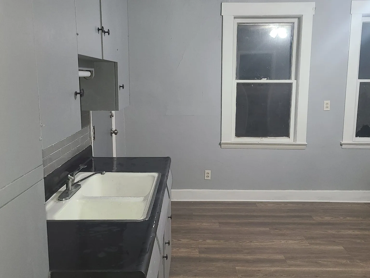 2 bed, 650 sqft, $915 — Photo 4