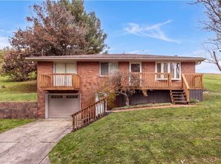 94 Airport Rd, Finleyville, PA 15332