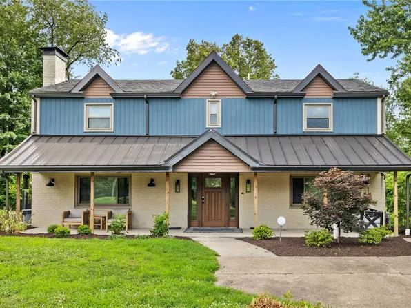 141 Ridgewood Rd, Coraopolis, PA 15108