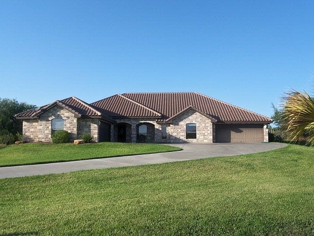 1st image of 16210 The Hills Dr
