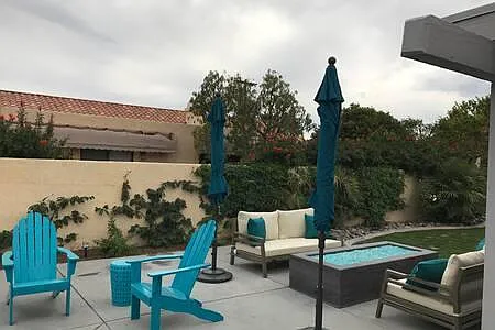 78691 Runaway Bay Dr — Photo 2