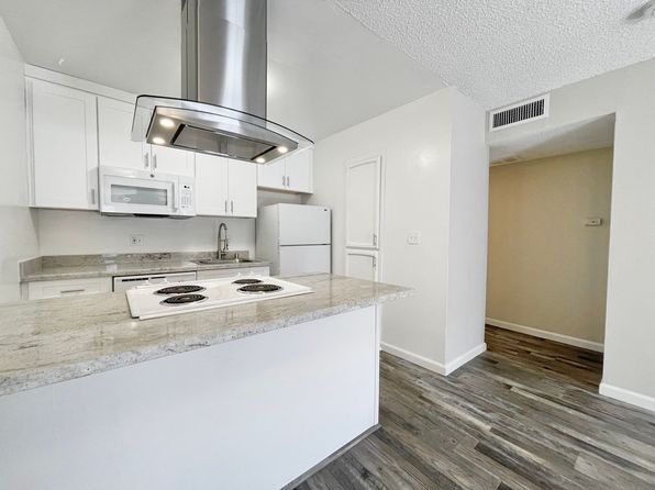 2811-15 E St #4