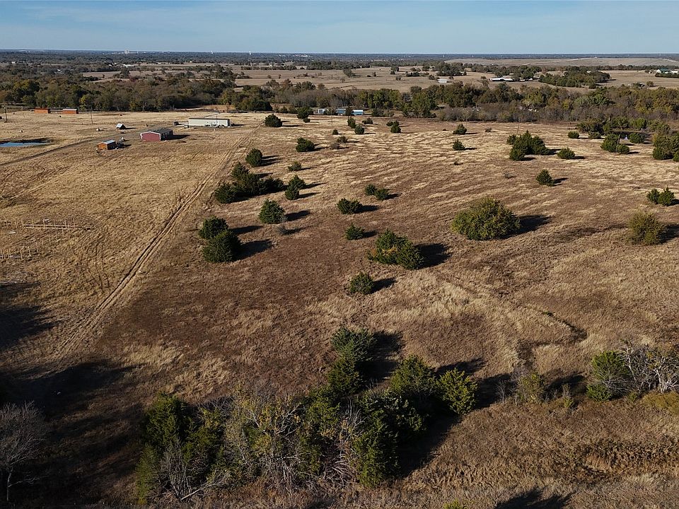 2nd image of County Road 4115