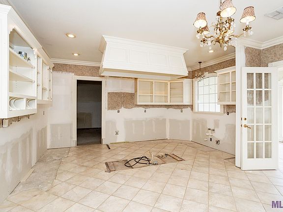 5th image of 7469 Sage Meadow Dr