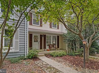 11034 Granby Ct, Reston, VA 20191