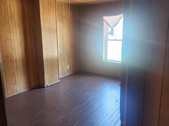3rd image of 212 Washington St #212