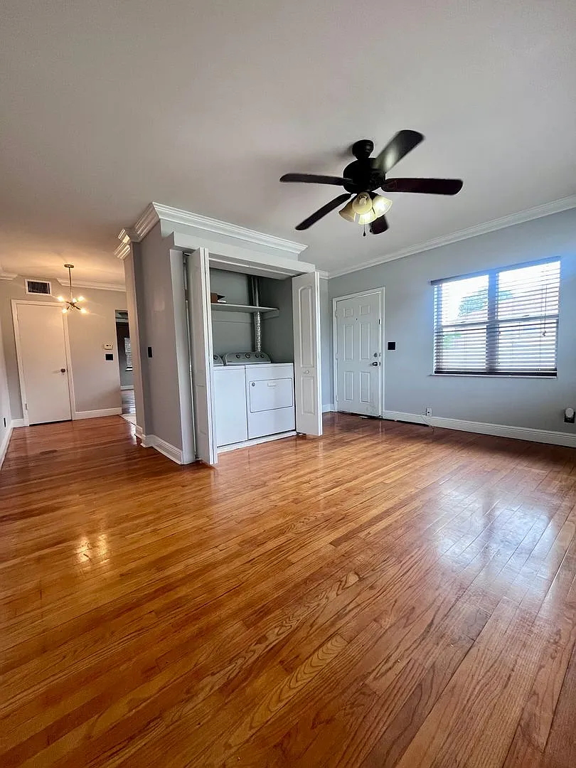 3806 -3808 W El Prado Blvd — Photo 2