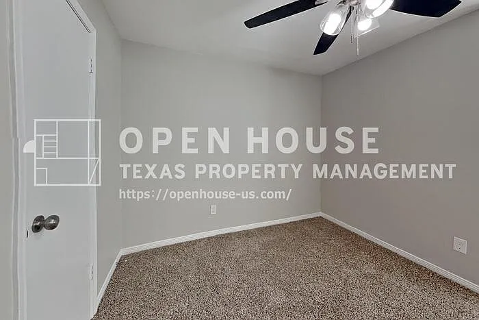 22 S Rain Forest Ct — Photo 15
