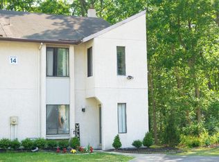 208 E Solitude Pl, Galloway, NJ 08205