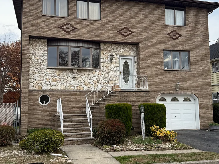 28 Daniel St #28 — Photo 2