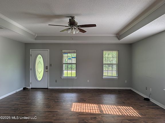 2nd image of 10356 Shady Pine Dr