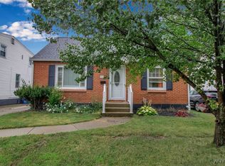 1750 Eggert Rd, Amherst, NY 14226