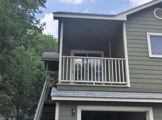 406 Denson Dr #B, Austin, TX 78752