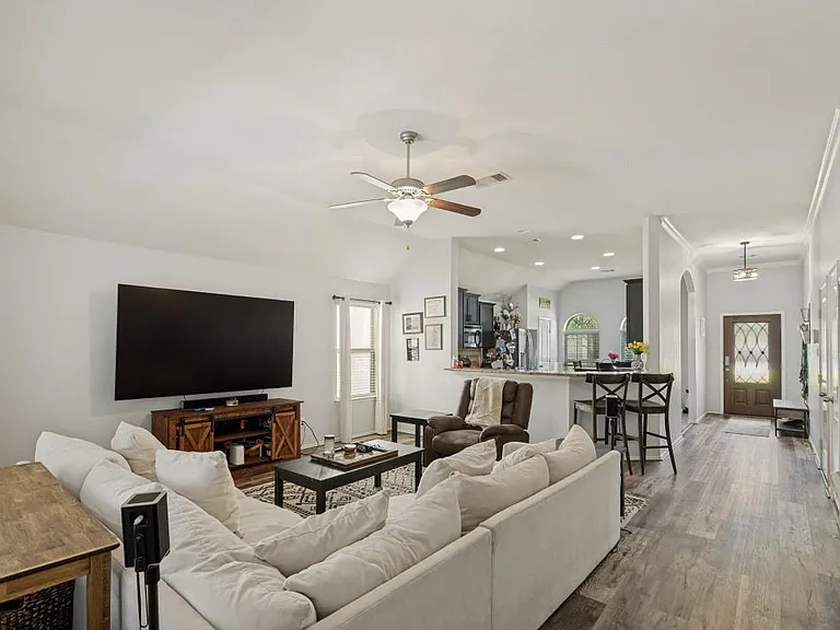 20518 S Blue Hyacinth Dr — Photo 5