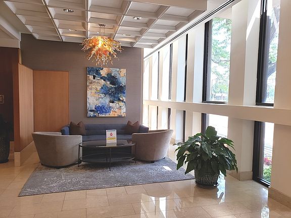 3rd image of 1660 N Lasalle St #2204