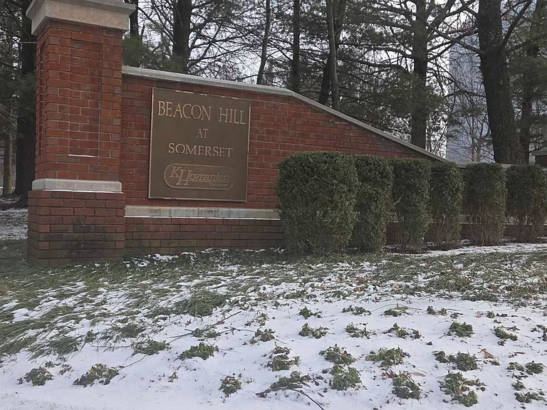 9 Ruby Ct — Photo 2