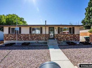 360 Cedar St, Green River, WY 82935