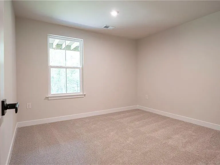 961 Woods Chapel Rd — Photo 7