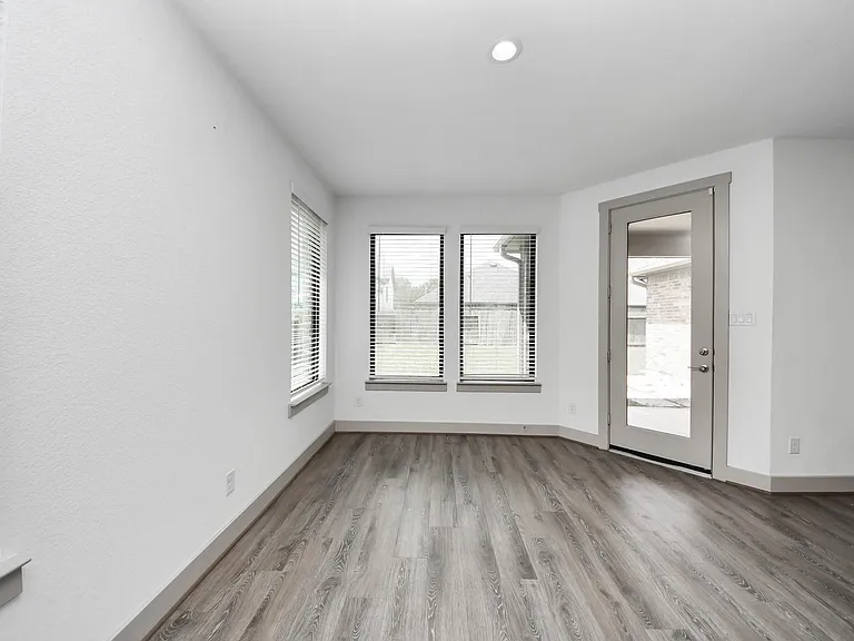 1567 Harvest Vine Ct — Photo 29