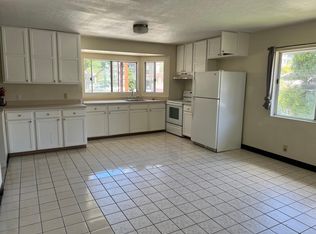 808 Kahuna Ln, Honolulu, HI 96826