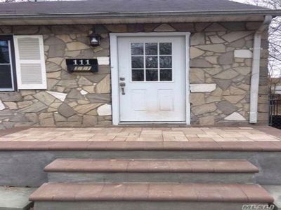 111 Cumberbach St, Wyandanch, NY, 11798