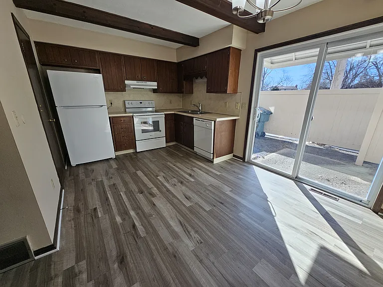 5011 Godown Rd #C — Photo 7