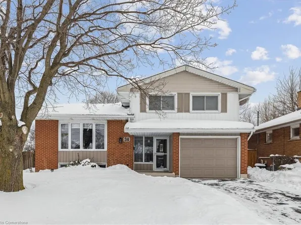 34 Grande Ave, Hamilton, ON L8G 2E1
