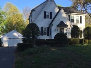 73 Craiwell Ave, West Springfield, MA 01089