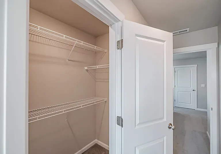 8457 SE Kinnaman St — Photo 16