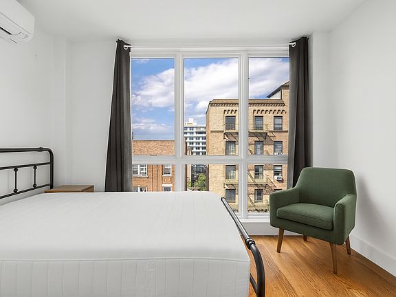 3rd image of 57 Herkimer St #2B