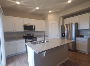 5453 Bauer Dr, Longmont, CO 80504