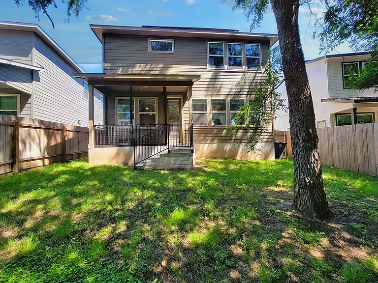 1111 Winnie Dr — Photo 32