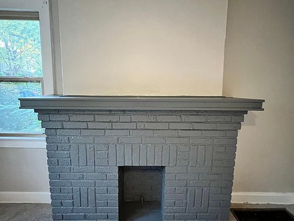 2nd image of 133 W Blake Ave APT B