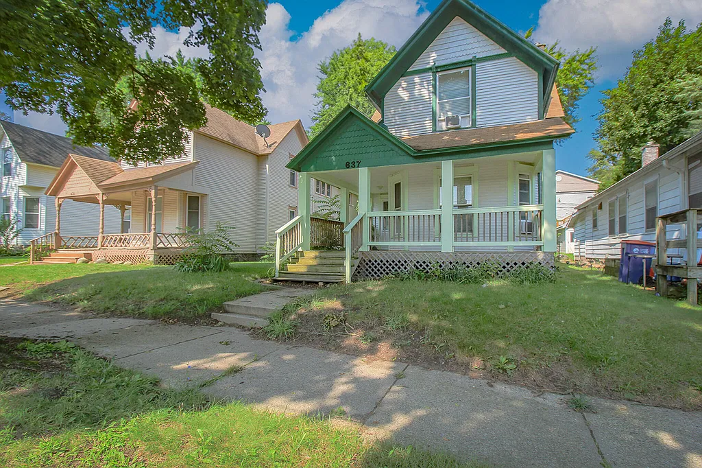 Property photo 2