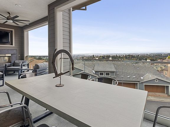 6809-skyview-drive.51895.p1k-2.022.web