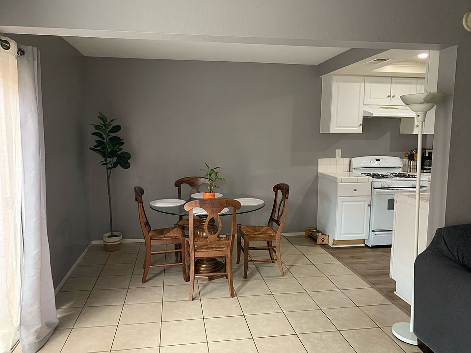 Dining room aread