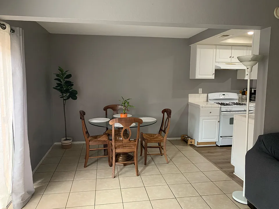 Dining room aread