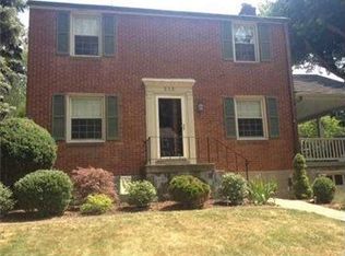515 Glenrock Dr, Bethel Park, PA 15102