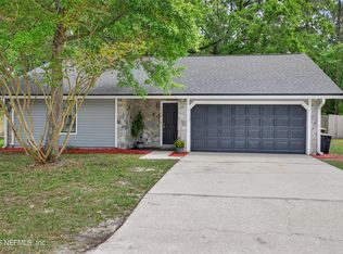 7149 Loves Dr, Jacksonville, FL 32222