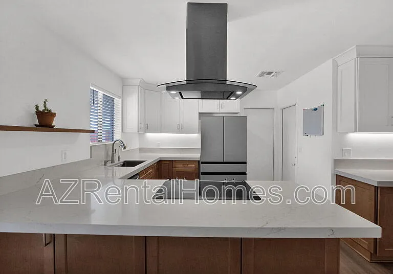 1745 W Capri Ave — Photo 1