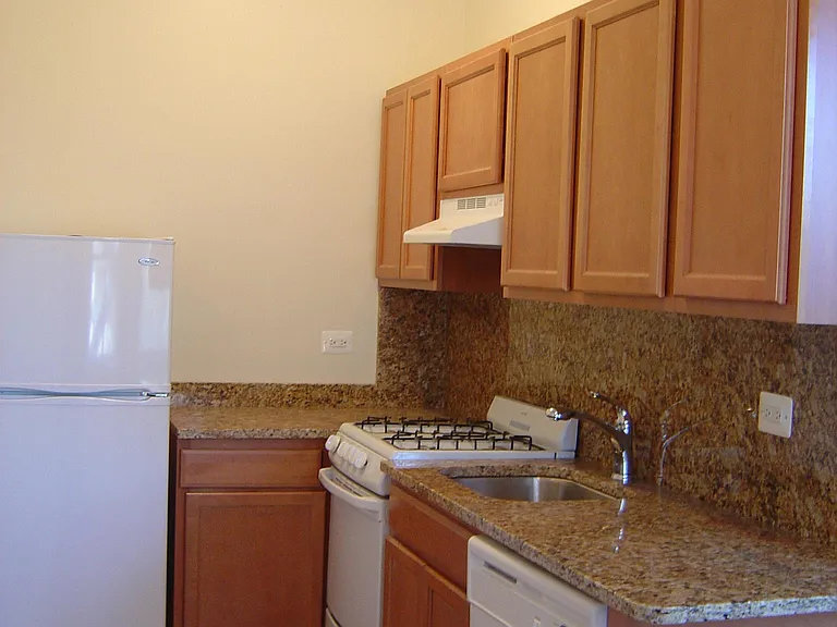 617 Grove Galley Kitchen