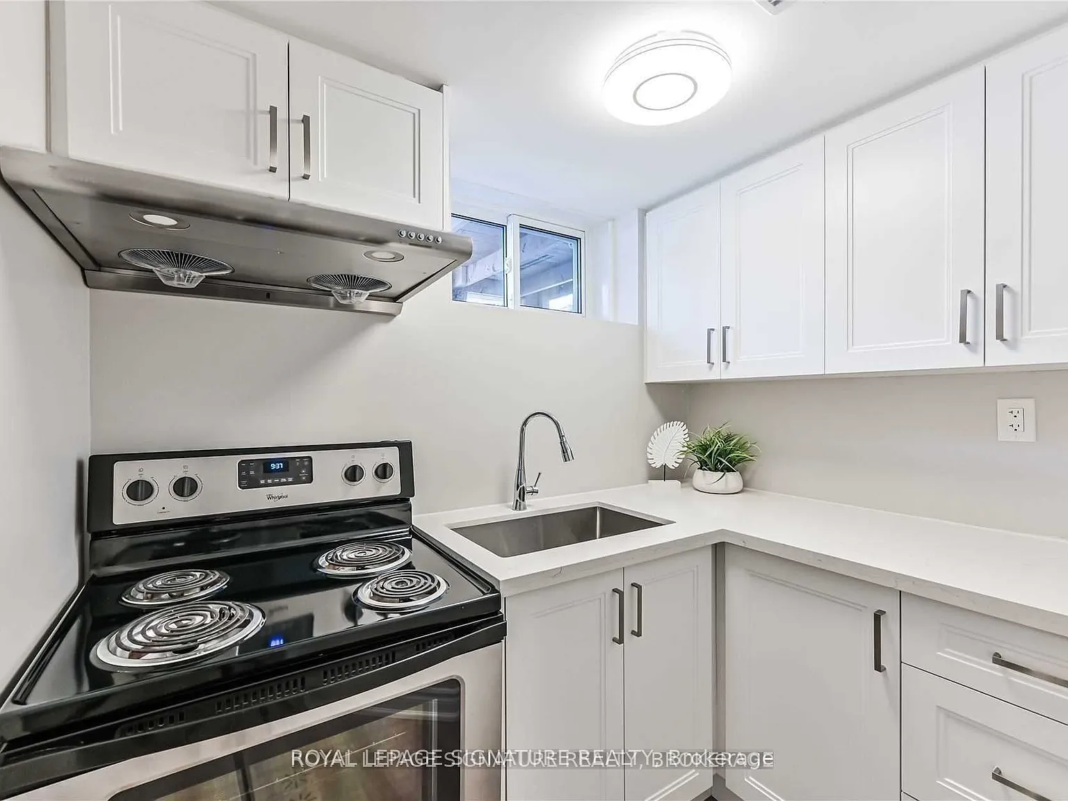 2 bed, $2,200 — Photo 4