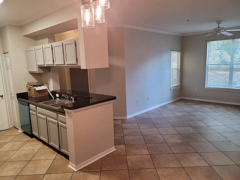 5621 Pinnacle Heights Cir #107 — Photo 11