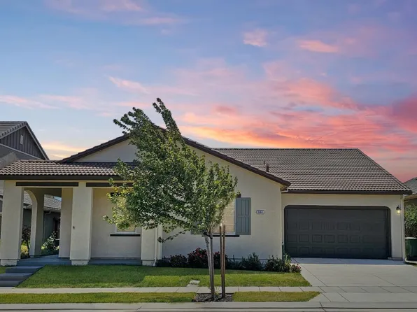 644 W Warren Dr, Mountain House, CA 95391