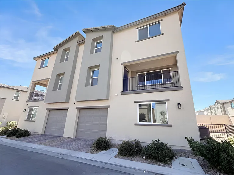 6929 Crimson Shadow St — Photo 1