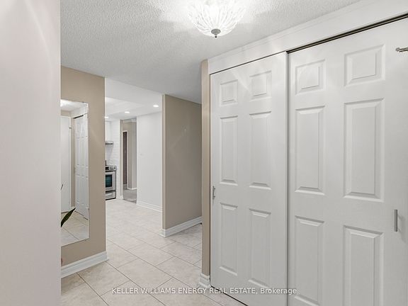 3rd image of 10 Dean Park Rd #719