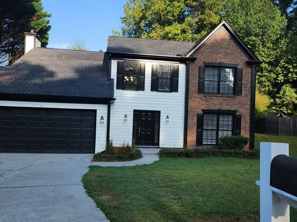 848 Eagle Creek Ct, Lawrenceville, GA 30044