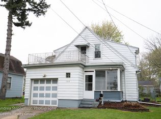 1339 Garfield Ave NW, Grand Rapids, MI 49504