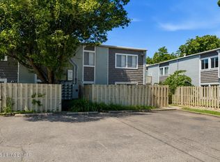 1935 Gardiner Ln APT F89, Louisville, KY 40205
